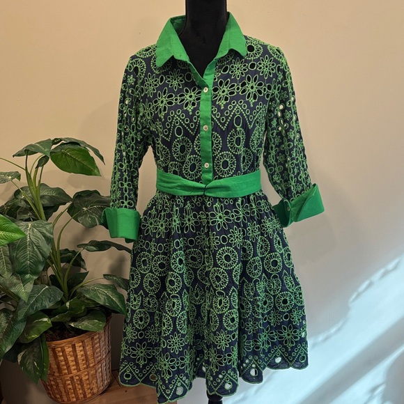 Gretchen Scott Designs Little Bo Peep Kelly Green and Navy Eyelet Dress - Picture 3 of 9